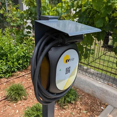 Giardino - New Mobile In Olive Garden, Ev Plug-in Station Sukošan