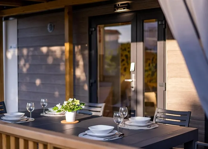 Giardino - New Mobile In Olive Garden, Ev Plug-in Station * Sukošan