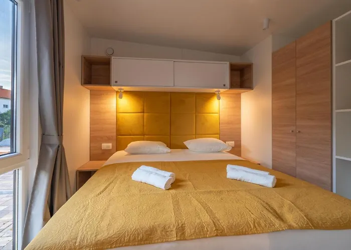 Giardino - New Mobile In Olive Garden, Ev Plug-in Station * Sukošan